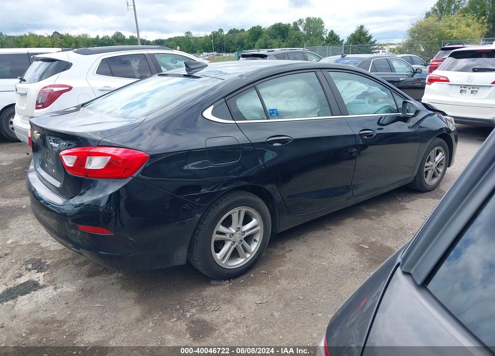 2017 CHEVROLET CRUZE LT AUTO VIN: 1G1BE5SM7H7143627