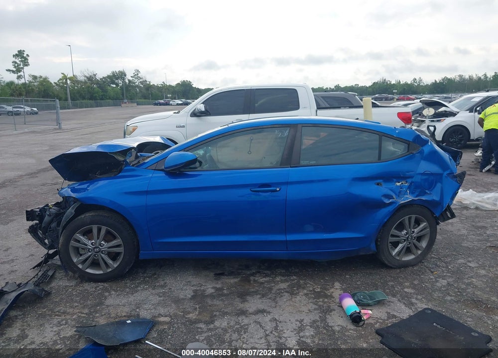 2018 HYUNDAI ELANTRA SEL VIN: KMHD84LF5JU615215