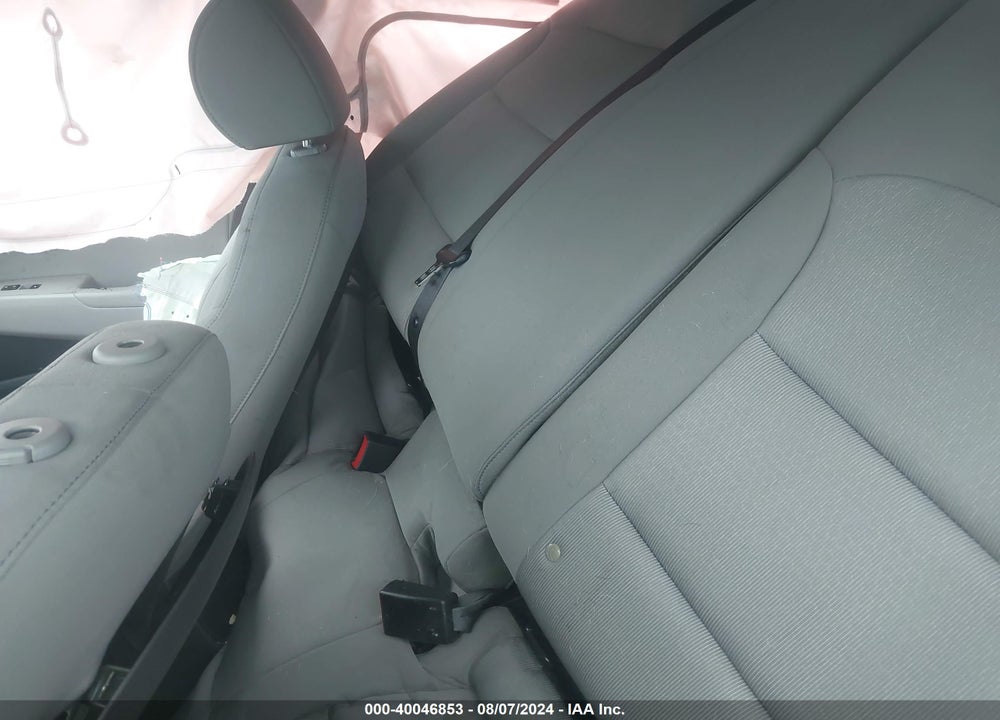 2018 HYUNDAI ELANTRA SEL VIN: KMHD84LF5JU615215
