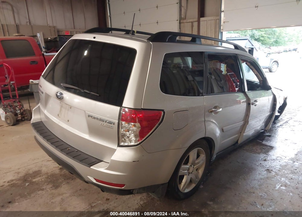 2010 SUBARU FORESTER 2.5X PREMIUM VIN: JF2SH6CC0AH748133