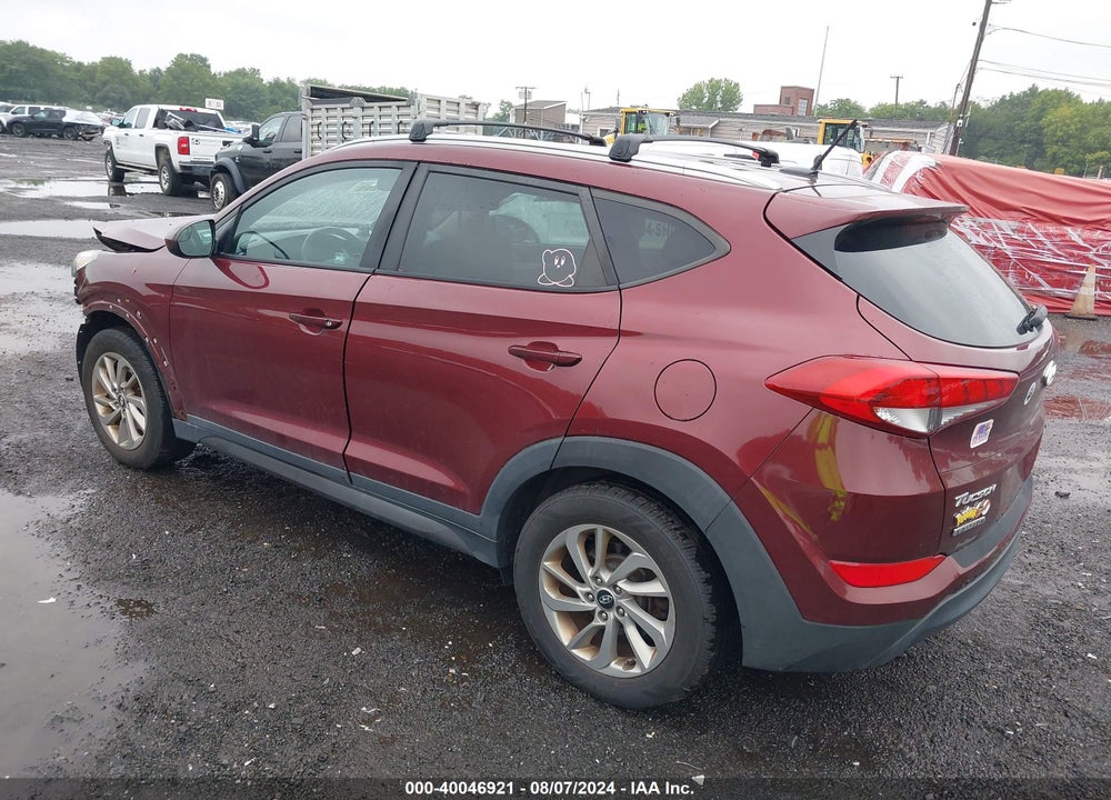 2016 HYUNDAI TUCSON SE VIN: KM8J3CA44GU197364