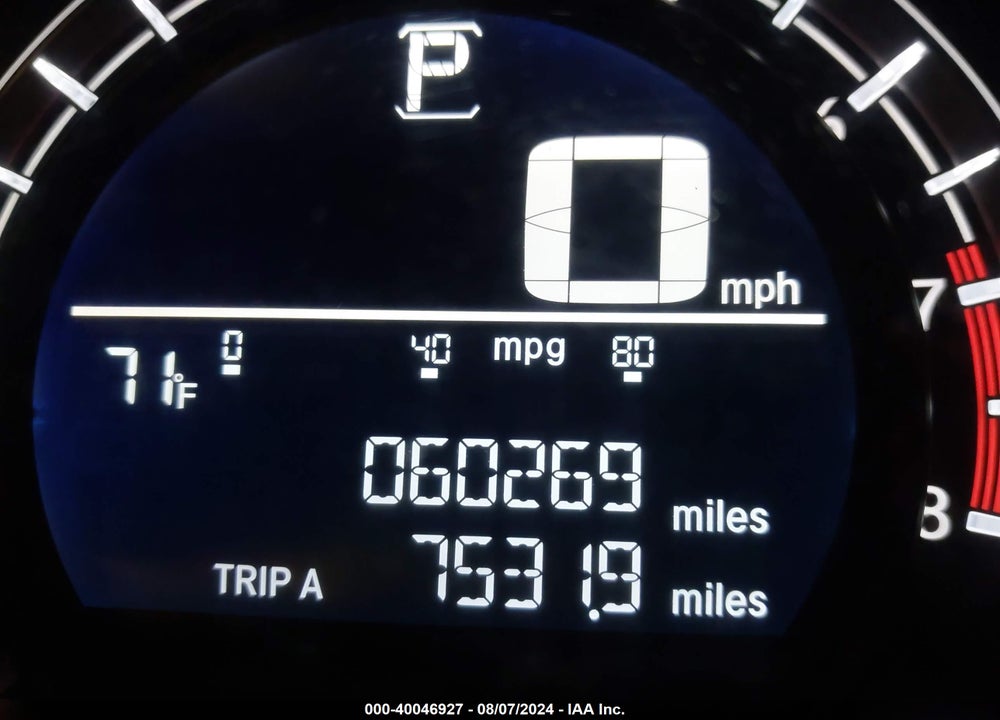 2019 HONDA CR-V LX VIN: 2HKRW6H38KH213548