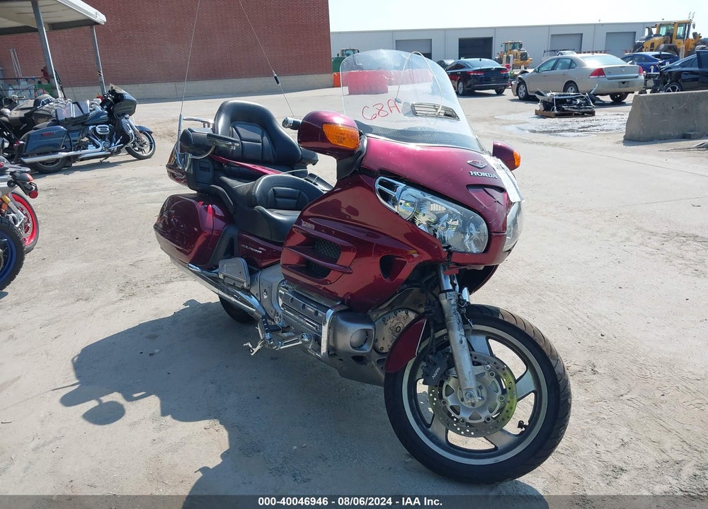2005 HONDA GL1800 VIN: 1HFSC47015A400685