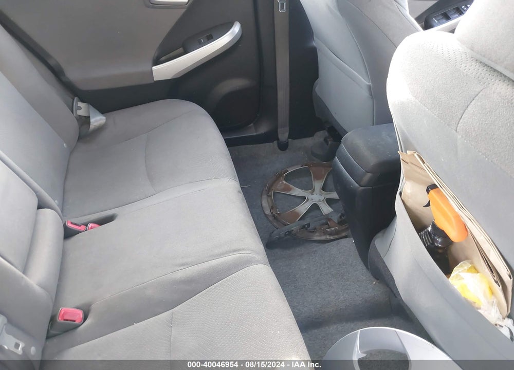 2015 TOYOTA PRIUS VIN: JTDKN3DU8F0467183