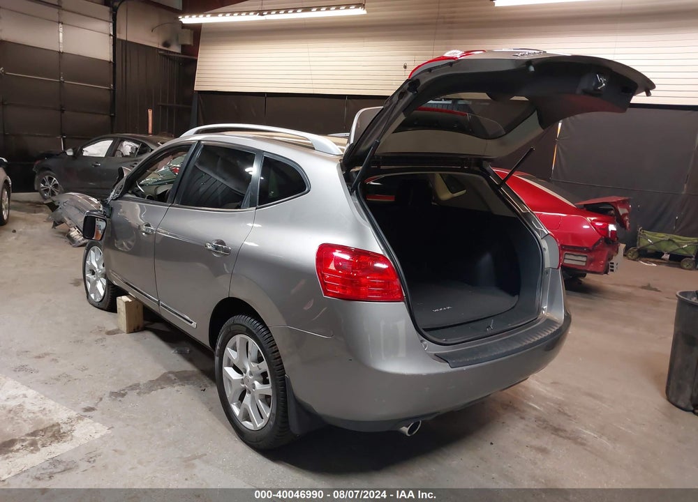 2013 NISSAN ROGUE SV W/SL PKG VIN: JN8AS5MVXDW632951