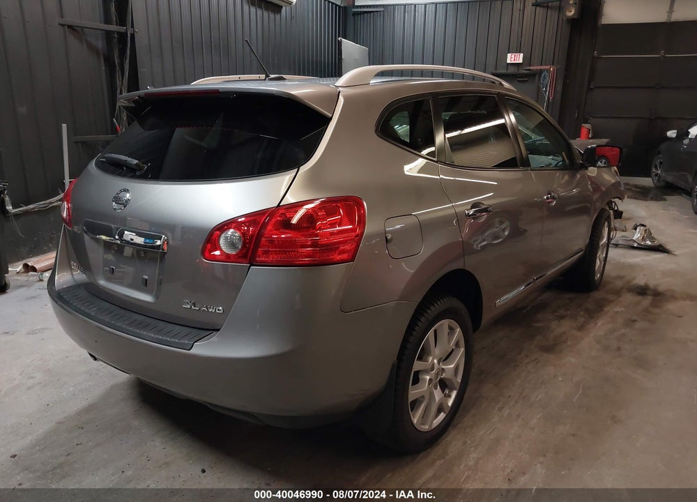 2013 NISSAN ROGUE SV W/SL PKG VIN: JN8AS5MVXDW632951