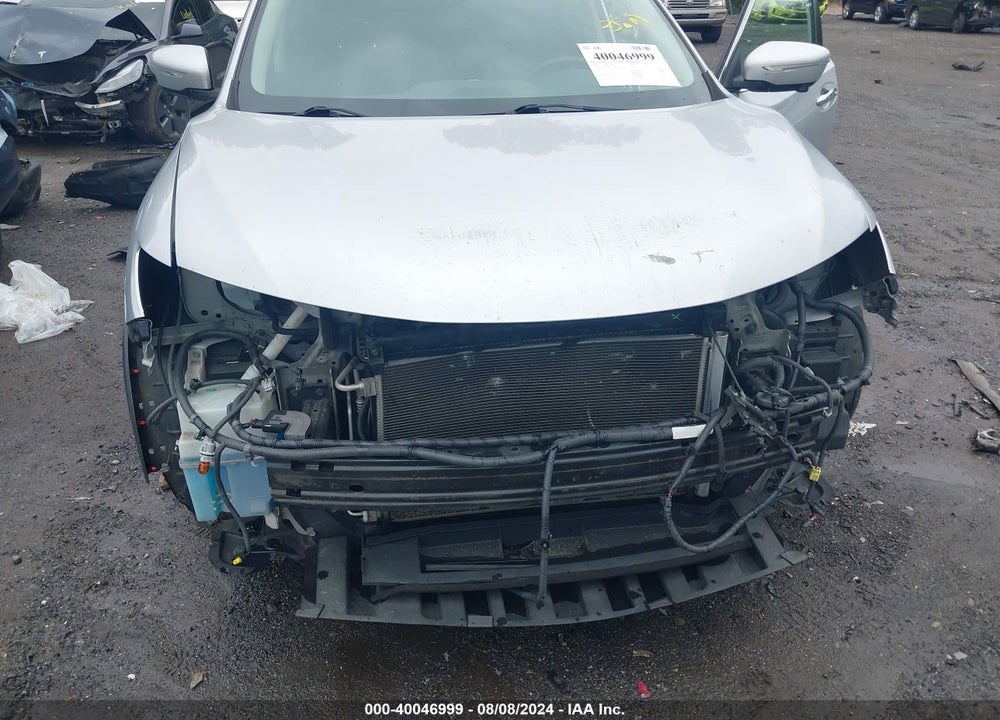 2014 NISSAN ROGUE SL VIN: 5N1AT2MV8EC752768