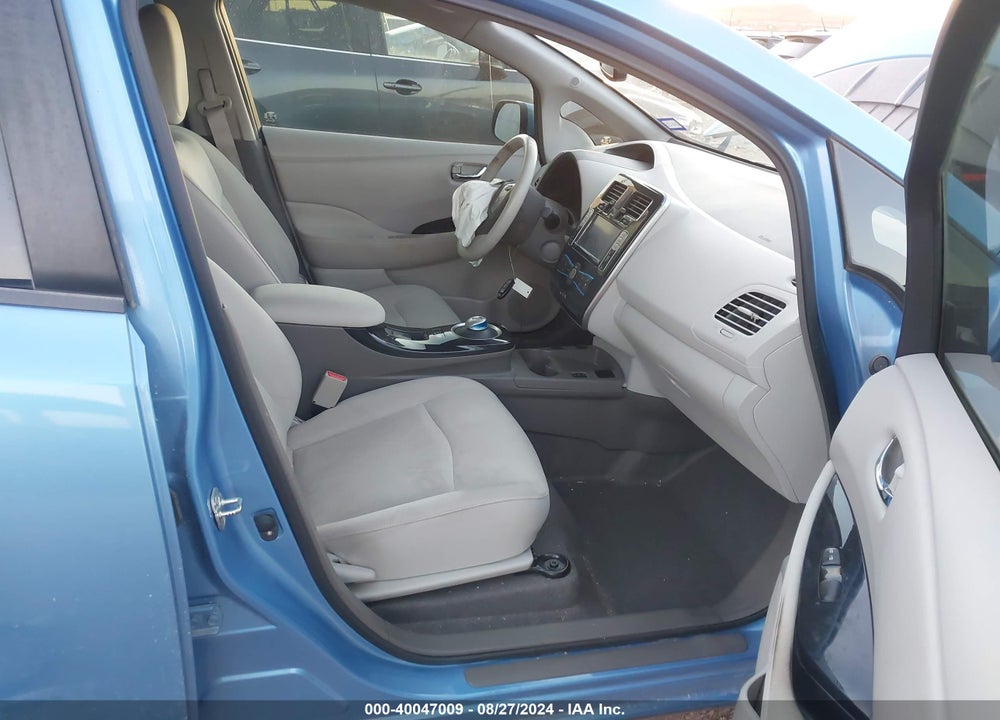 2012 NISSAN LEAF SL VIN: JN1AZ0CP5CT022780