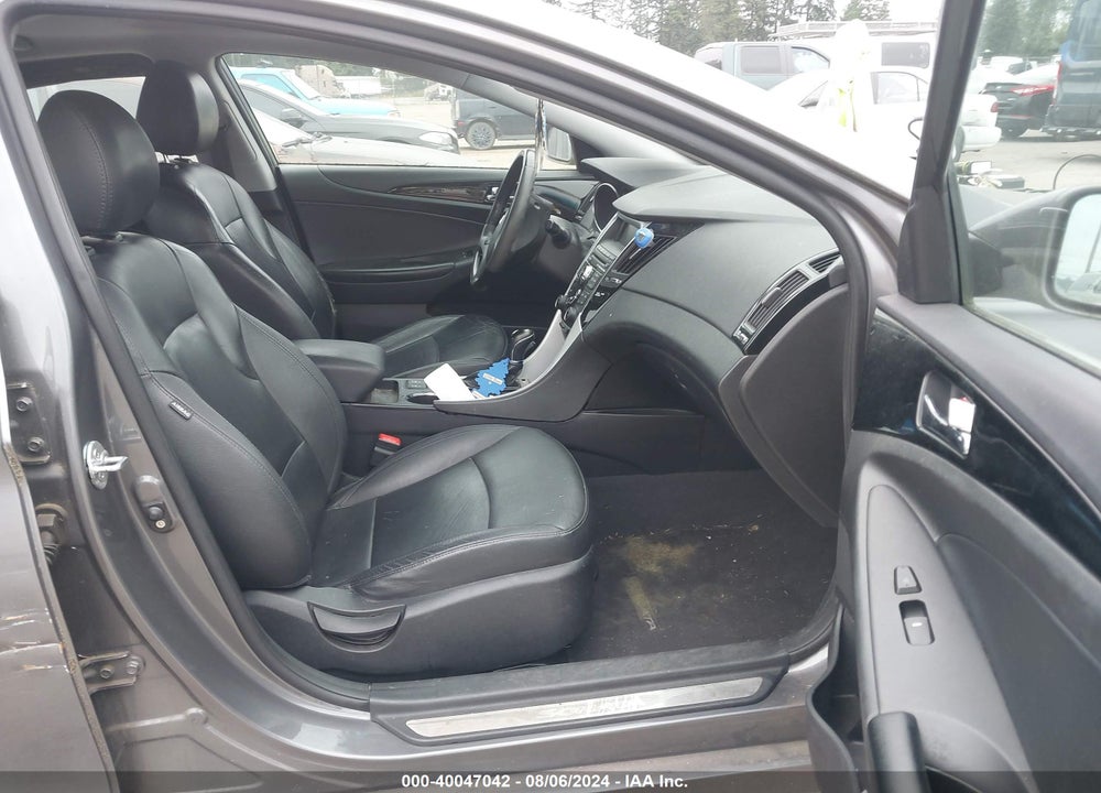 2011 HYUNDAI SONATA LIMITED VIN: 5NPEC4AC1BH270003