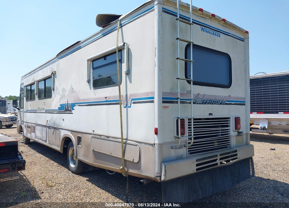 1994 OSHKOSH MOTOR TRUCK CO. CHASSIS X LINE VIN: 4CDR6BR23R2304929