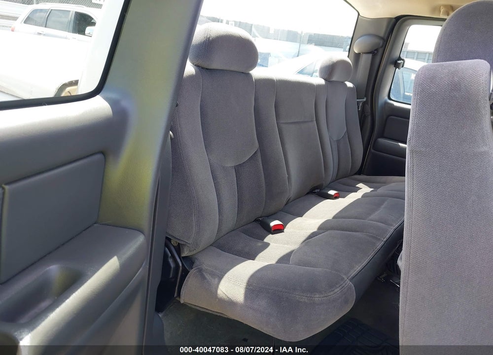 2004 GMC SIERRA 1500 VIN: 2GTEC19V841146142