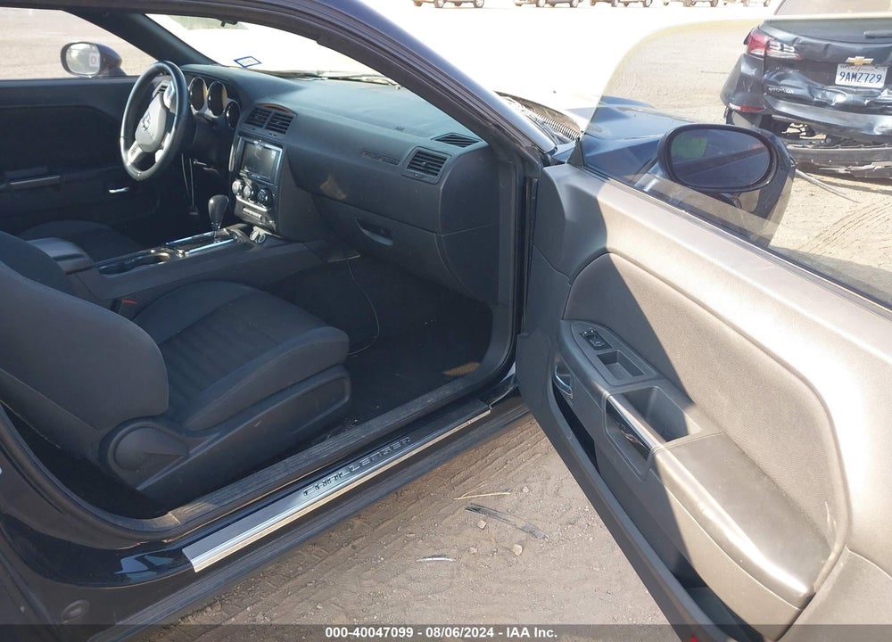 2014 DODGE CHALLENGER SXT VIN: 2C3CDYAG3EH299650