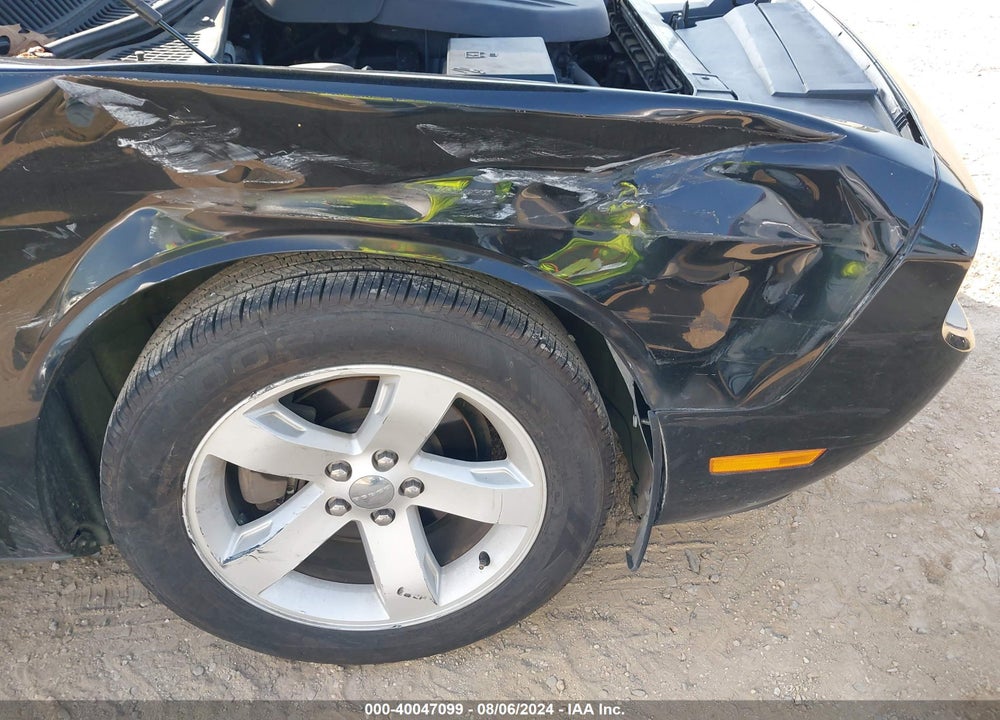2014 DODGE CHALLENGER SXT VIN: 2C3CDYAG3EH299650