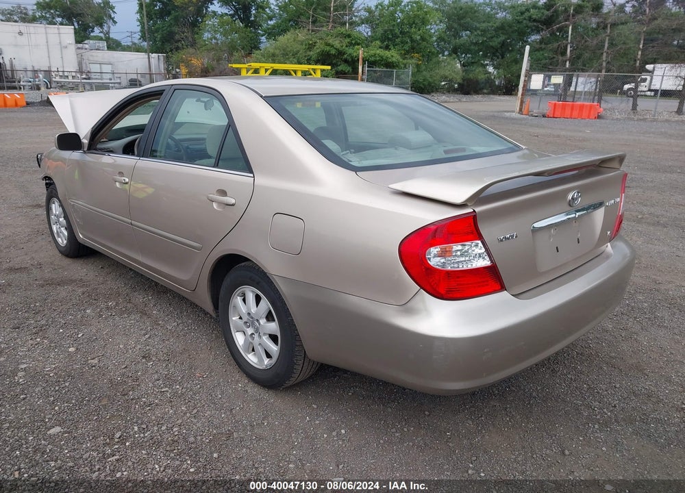 2002 TOYOTA CAMRY LE V6 VIN: 4T1BF32K82U032693