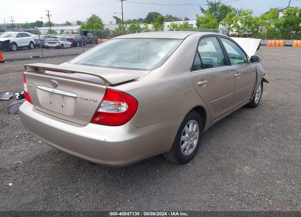 2002 TOYOTA CAMRY LE V6 VIN: 4T1BF32K82U032693