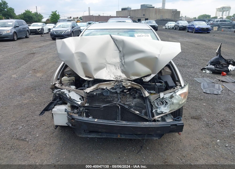 2002 TOYOTA CAMRY LE V6 VIN: 4T1BF32K82U032693