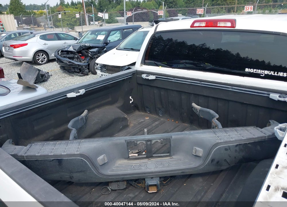 2013 TOYOTA TUNDRA GRADE 5.7L V8 VIN: 5TFDY5F10DX271371