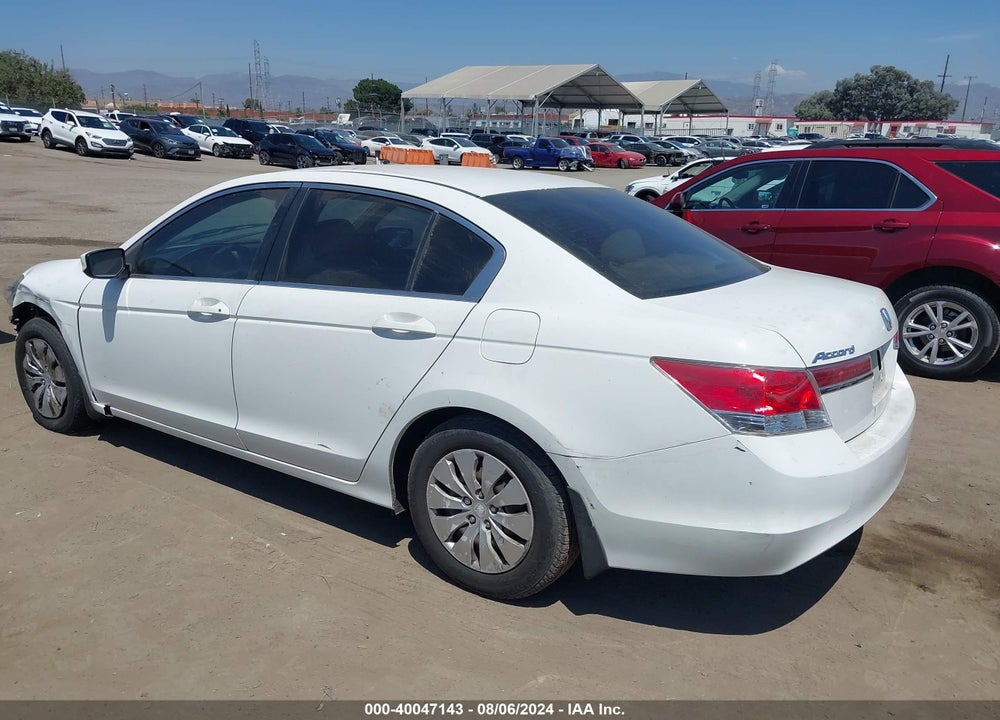 2011 HONDA ACCORD 2.4 LX VIN: 1HGCP2F32BA040777