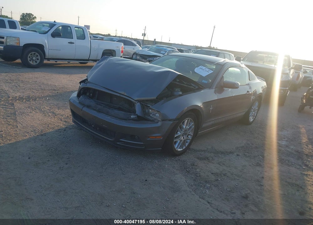 2014 FORD MUSTANG V6 PREMIUM VIN: 1ZVBP8AM2E5282315