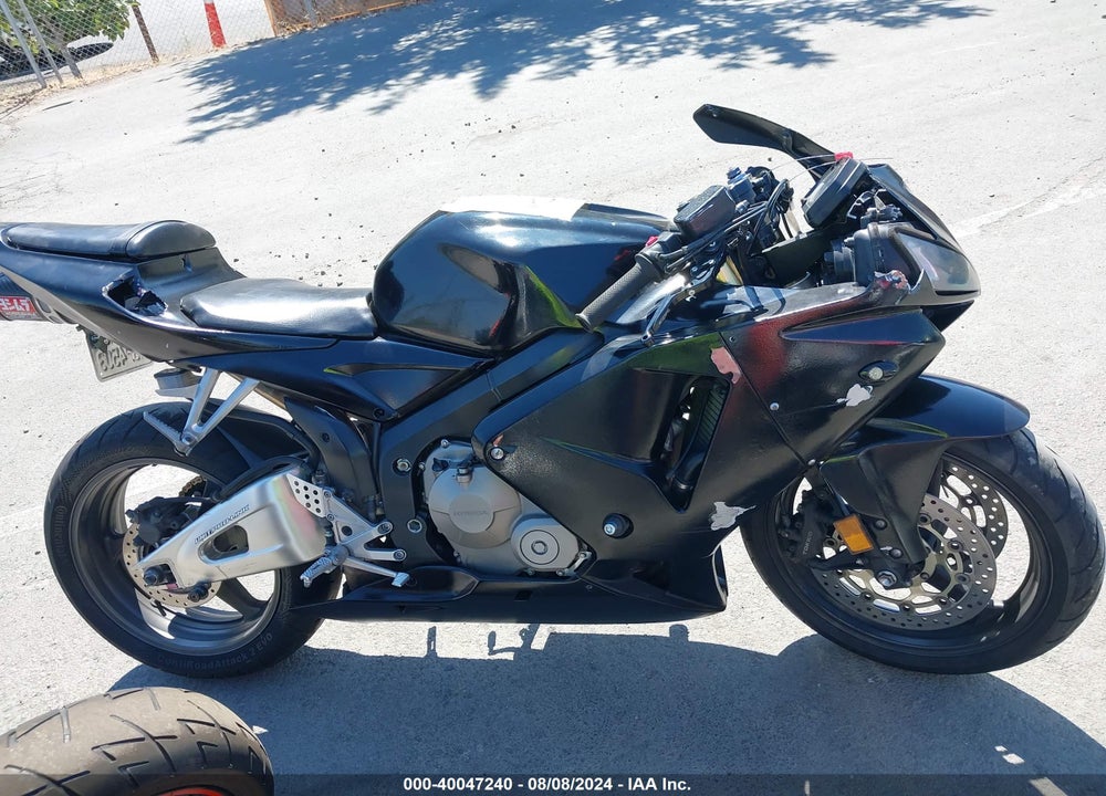 2005 HONDA CBR600 RR VIN: JH2PC37125M201721
