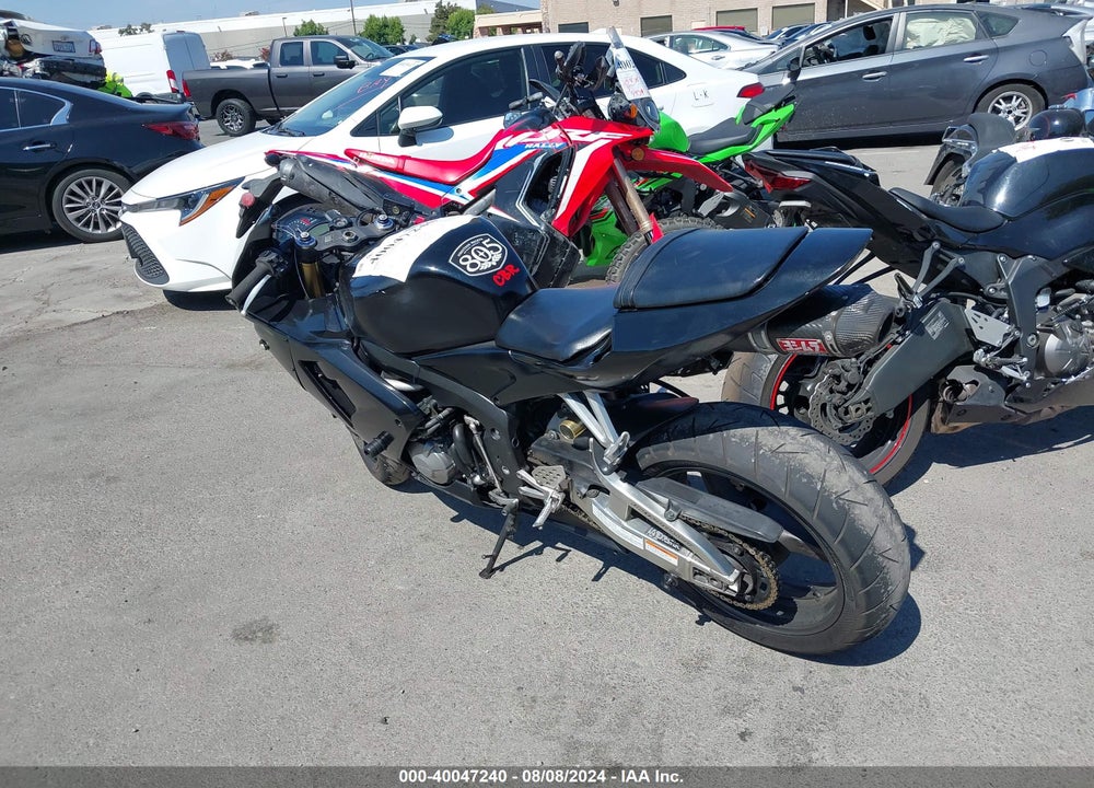 2005 HONDA CBR600 RR VIN: JH2PC37125M201721