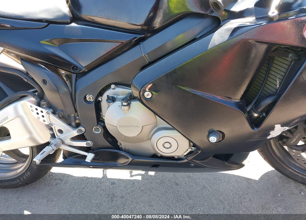 2005 HONDA CBR600 RR VIN: JH2PC37125M201721
