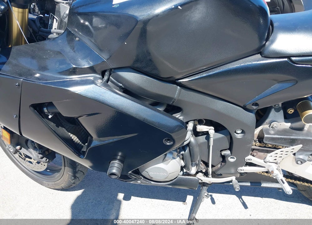 2005 HONDA CBR600 RR VIN: JH2PC37125M201721