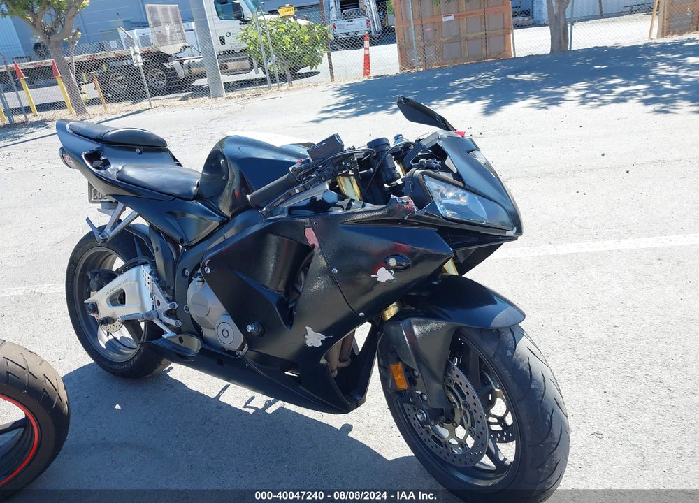 2005 HONDA CBR600 RR VIN: JH2PC37125M201721