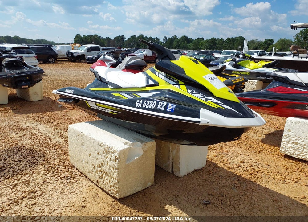 2019 YAMAHA VX DELUXE VIN: YAMA3618J819