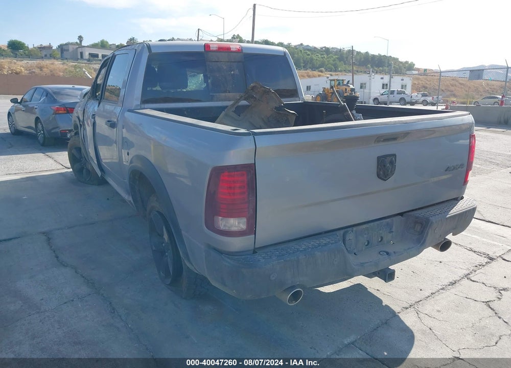 2020 RAM 1500 CLASSIC WARLOCK 4X4 5'7 BOX VIN: 1C6RR7LT3LS117910
