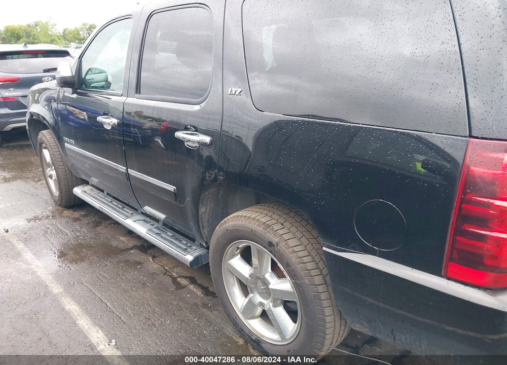 2013 CHEVROLET TAHOE LTZ VIN: 1GNSKCE04DR238097