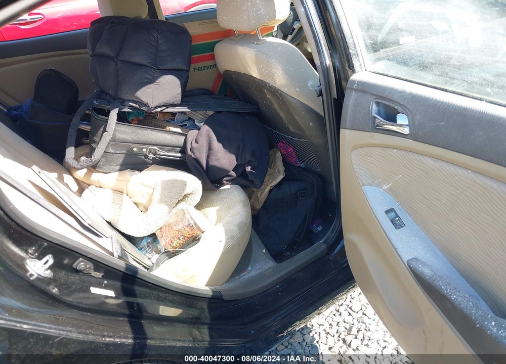2013 HYUNDAI ACCENT VIN: KMHCU4AE1DU312051