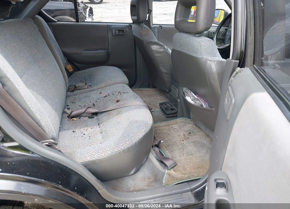 1998 ISUZU RODEO LS/S VIN: 4S2CK58W9W4367384
