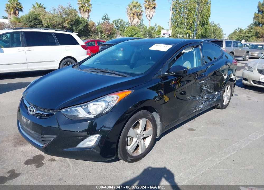 2013 HYUNDAI ELANTRA GLS VIN: KMHDH4AEXDU753704