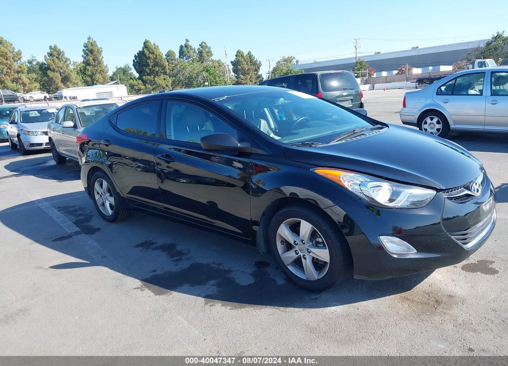 2013 HYUNDAI ELANTRA GLS VIN: KMHDH4AEXDU753704