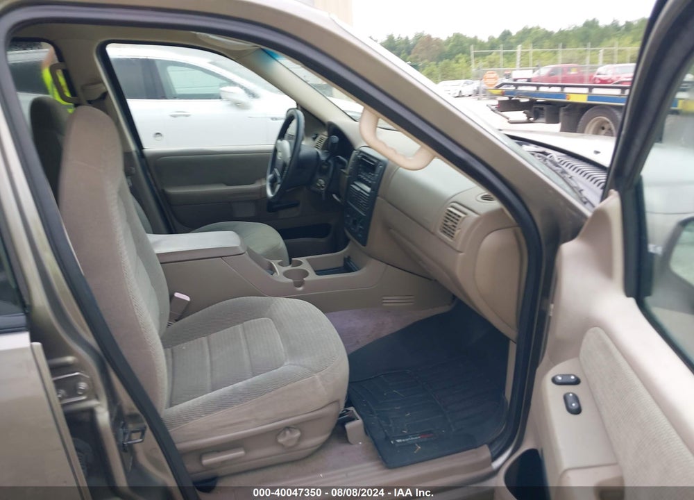 2002 FORD EXPLORER XLT VIN: 1FMZU63E92UA84302