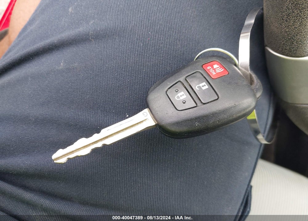 2013 TOYOTA PRIUS C TWO VIN: JTDKDTB38D1541996