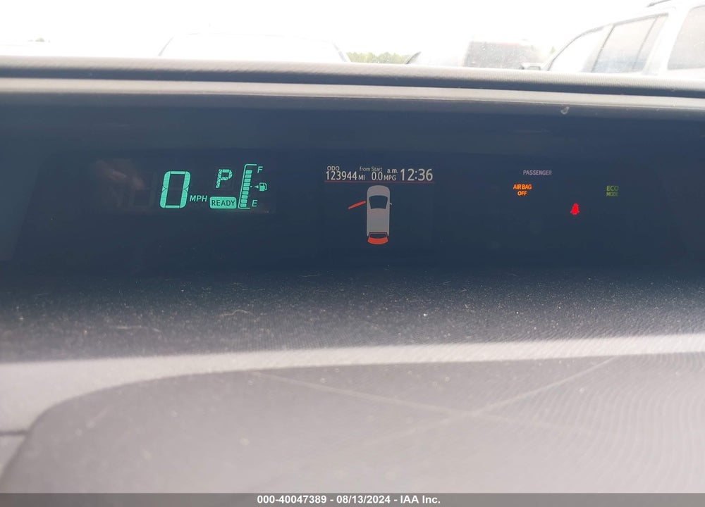 2013 TOYOTA PRIUS C TWO VIN: JTDKDTB38D1541996