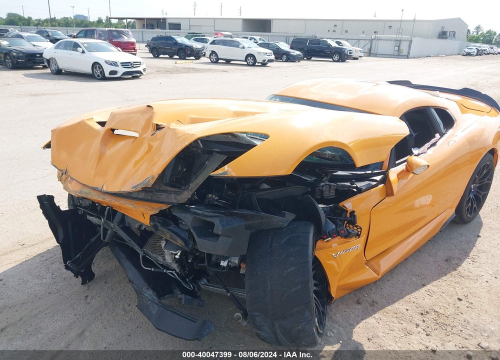 2015 DODGE VIPER SRT- VIN: 1C3ADEAZ1FV510344