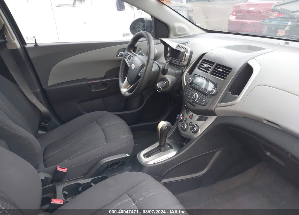 2014 CHEVROLET SONIC LT AUTO VIN: 1G1JC6SH8E4195260