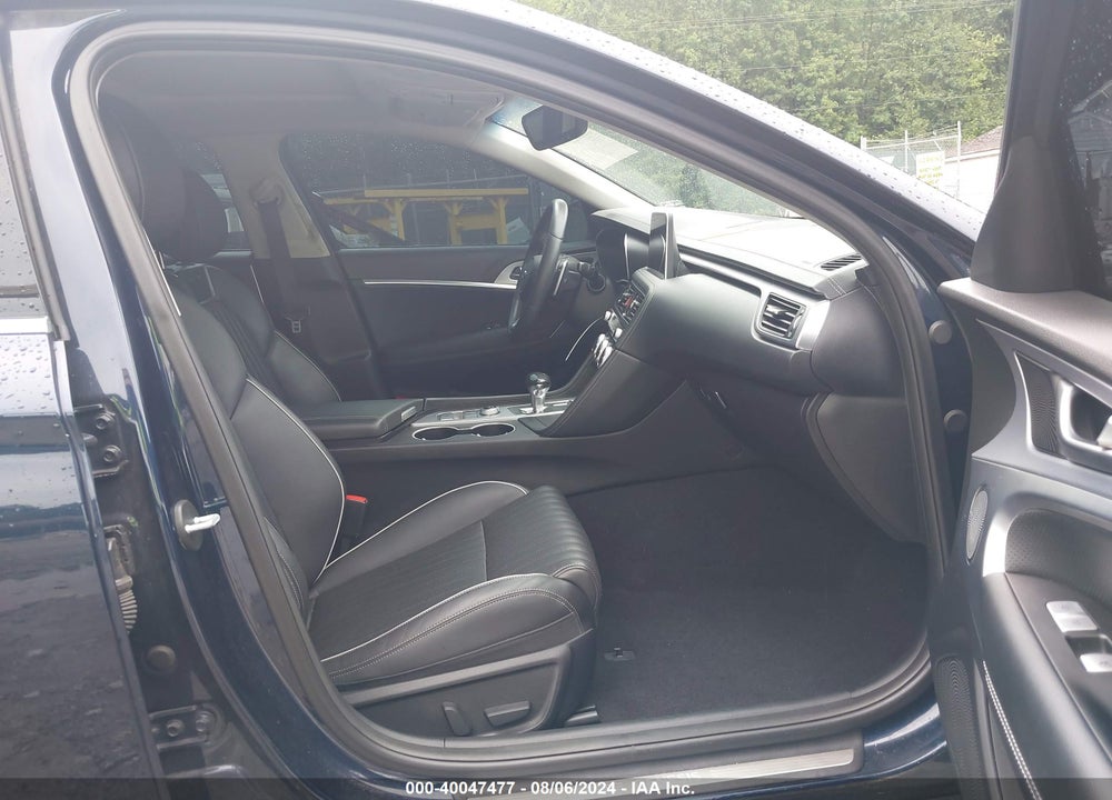 2019 GENESIS G70 2.0T ADVANCED VIN: KMTG34LA3KU040166