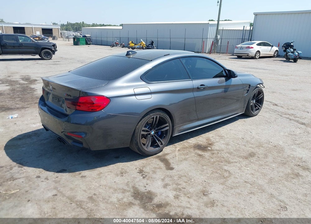 2015 BMW M4 VIN: WBS3R9C56FK334375