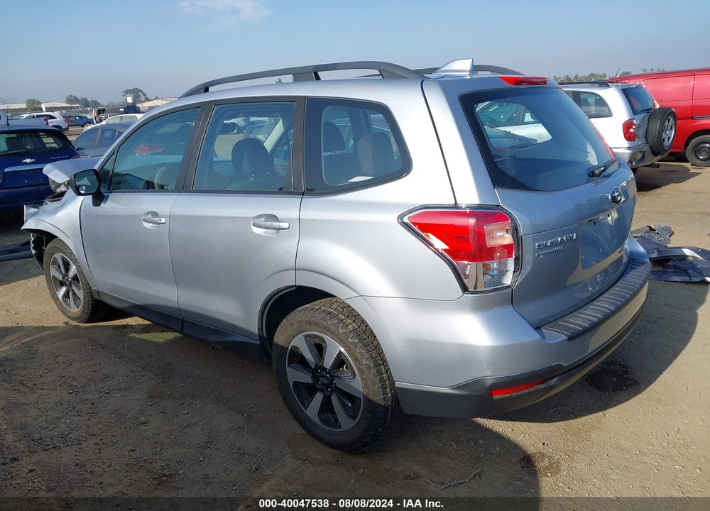 2018 SUBARU FORESTER 2.5I VIN: JF2SJABC5JH611598