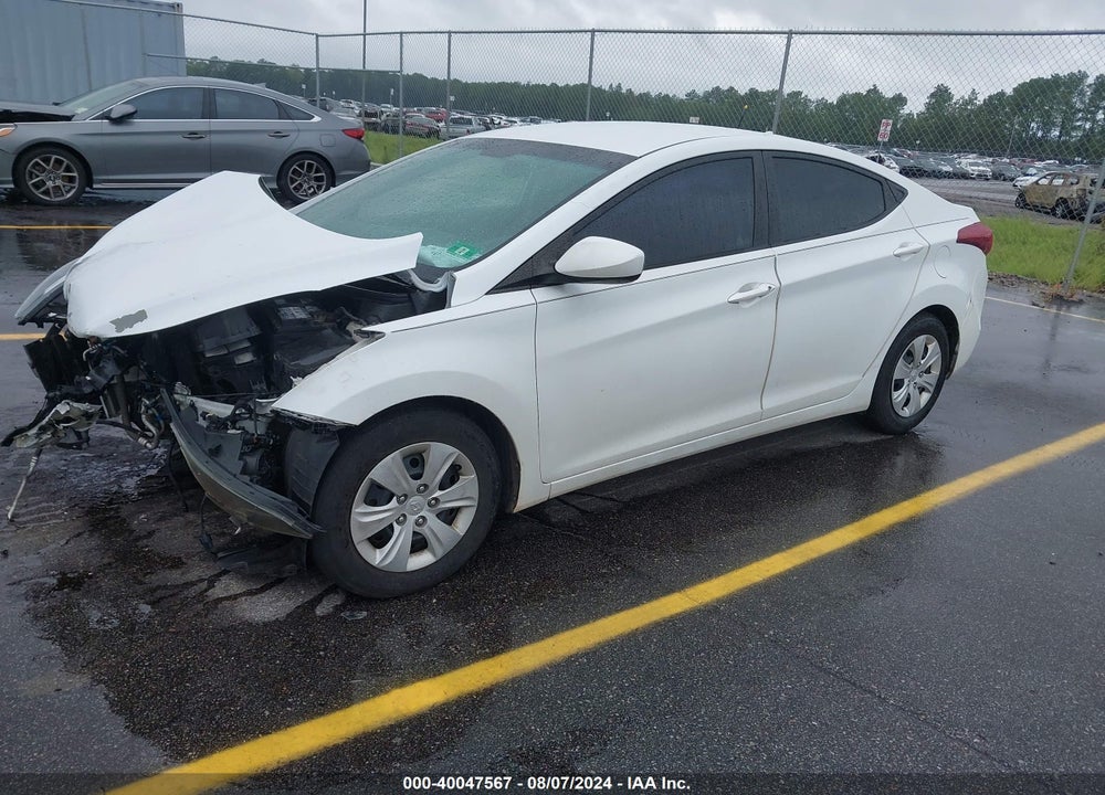 2016 HYUNDAI ELANTRA SE VIN: 5NPDH4AE3GH794355