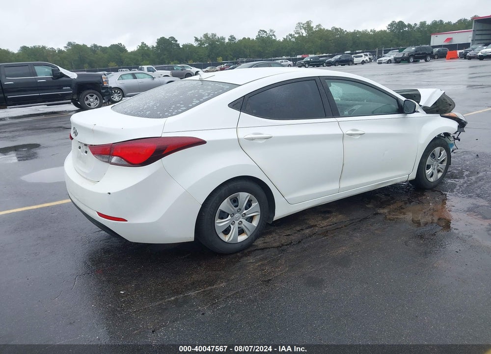 2016 HYUNDAI ELANTRA SE VIN: 5NPDH4AE3GH794355