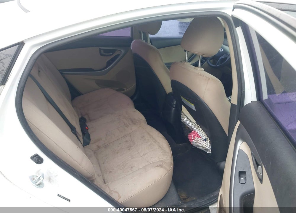 2016 HYUNDAI ELANTRA SE VIN: 5NPDH4AE3GH794355