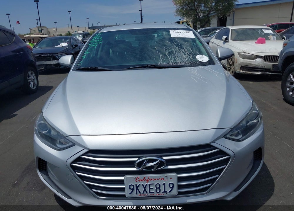 2018 HYUNDAI ELANTRA SE VIN: KMHD74LFXJU646110