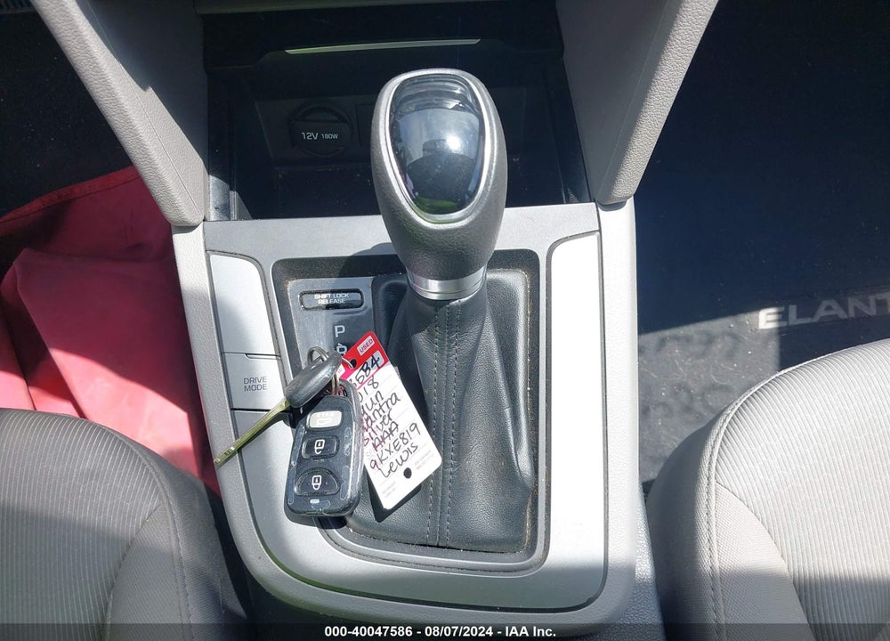 2018 HYUNDAI ELANTRA SE VIN: KMHD74LFXJU646110