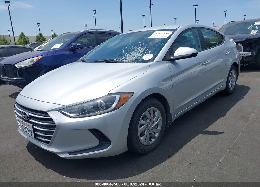 2018 HYUNDAI ELANTRA SE VIN: KMHD74LFXJU646110