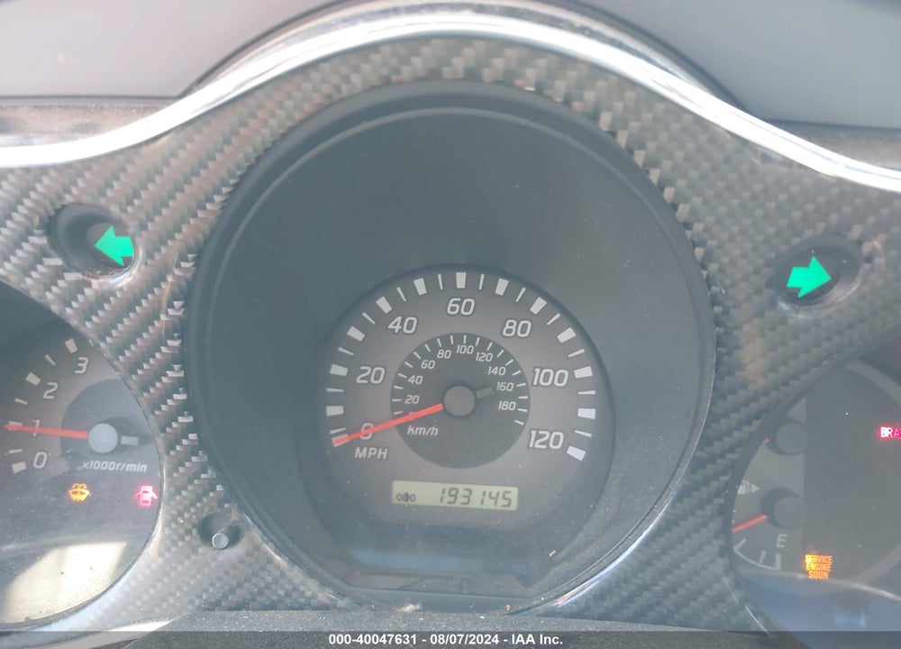 2002 NISSAN XTERRA XE VIN: 5N1ED28Y82C545828